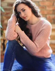 Elite escort service in Raipura for home and hotel visits